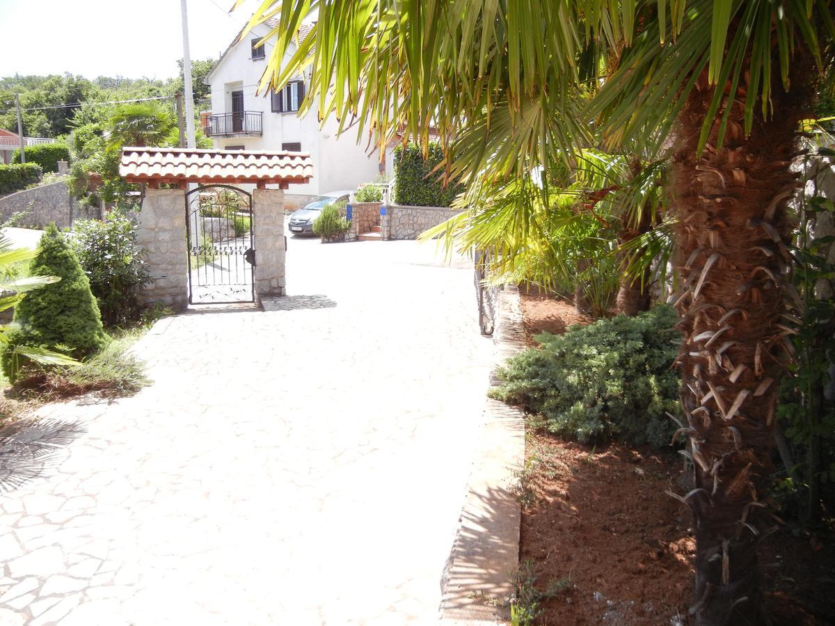 Villa Laurea Lovran Luaran gambar